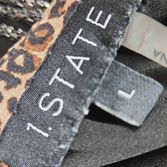 1 STATE, Leopard Print Off-Shoulder Blouse, 3/4 elastic Sleeves. - Picture 5 of 6